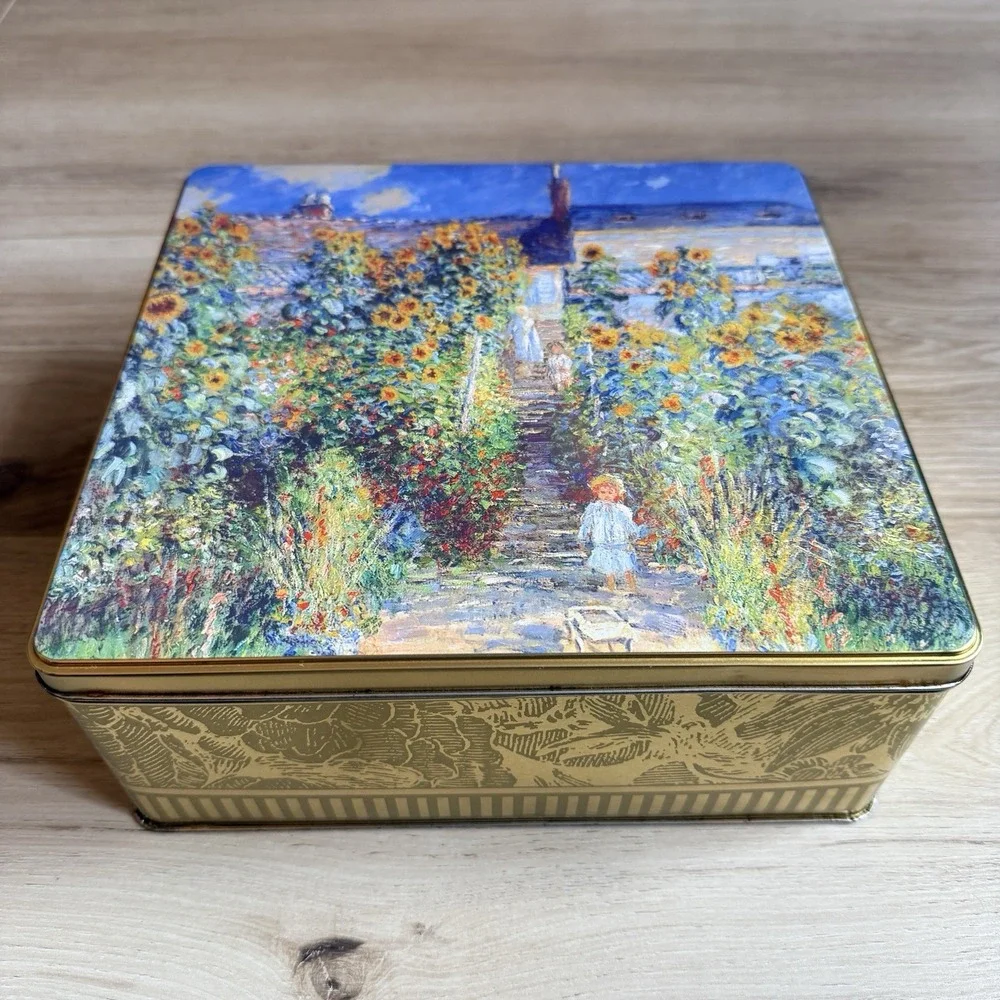 Monet gold Decorative Tin with‎ Lid - Artists garden